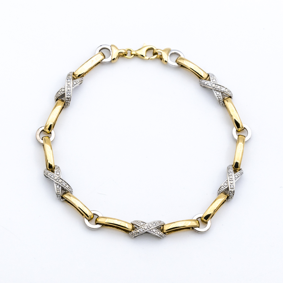 Bracelet motif liens en or jaune et diamants
