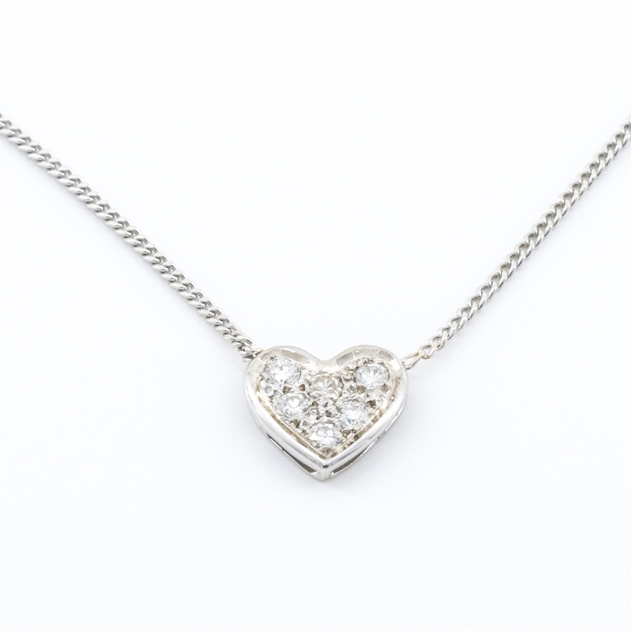 Collier motif cœur en or gris et 6 diamants